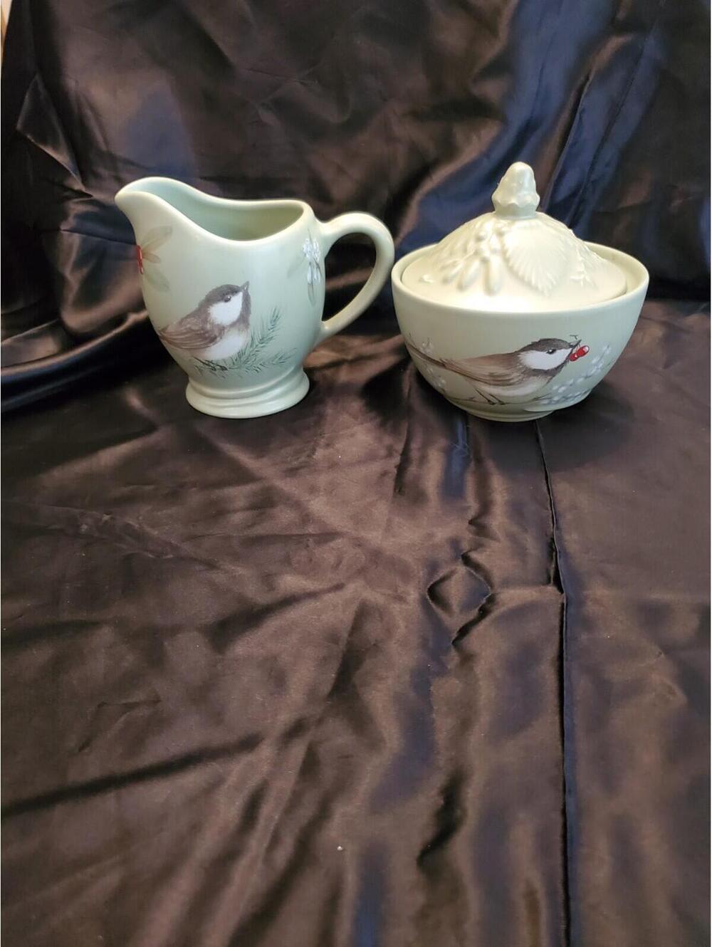 Pfaltzgraff Creamer And Sugar